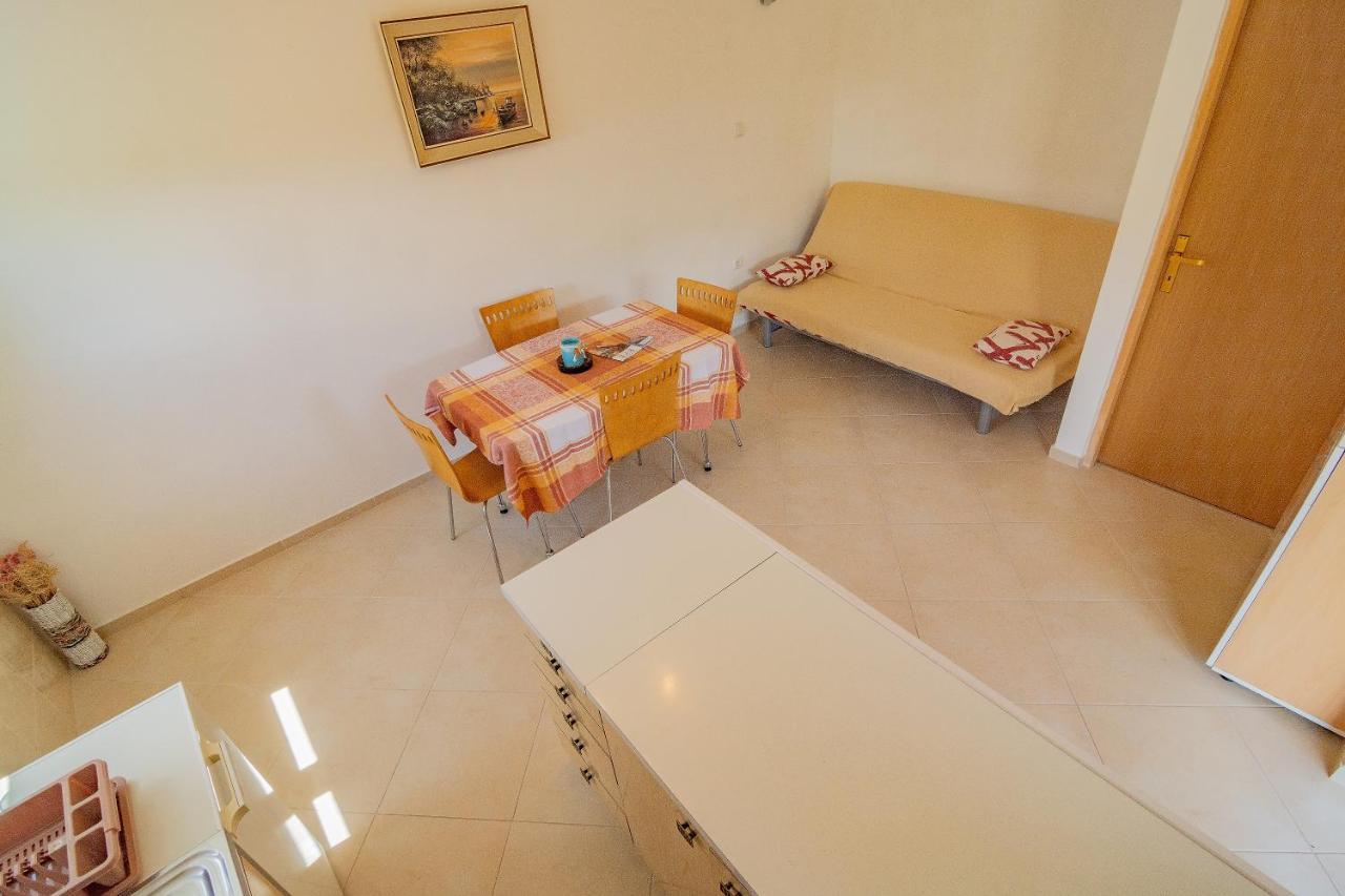 Apartment Dumicic 2 Mundanije Zewnętrze zdjęcie